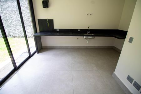 Casa de condomínio à venda com 221m², 3 quartos e 2 vagasÁREA GOURMET