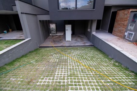 Casa de condomínio à venda com 221m², 3 quartos e 2 vagasGARAGEM