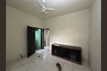 Sala de casa para alugar com 2 quartos, 65m² em Encantado, Rio de Janeiro