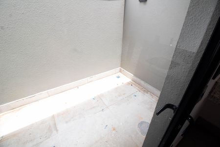 Casa de condomínio à venda com 221m², 3 quartos e 2 vagasÁREA DE SERVIÇO EXTERNA