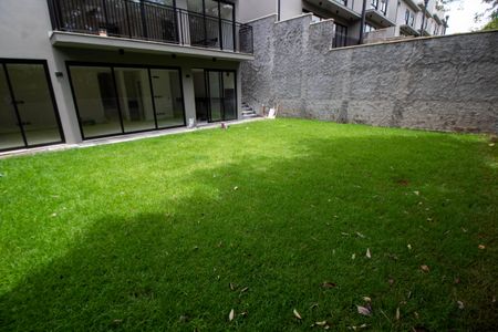 Casa de condomínio à venda com 221m², 3 quartos e 2 vagasÁREA EXTERNA FUNDOS