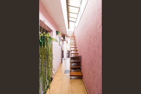 Casa à venda com 266m², 4 quartos e 3 vagasCorredor Lateral