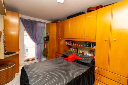 Casa à venda com 266m², 4 quartos e 3 vagasSuíte