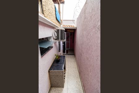 Casa à venda com 266m², 4 quartos e 3 vagasCorredor Lateral