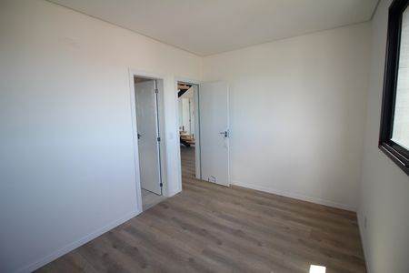 Apartamento à venda com 156m², 3 quartos e 5 vagasQuarto 1