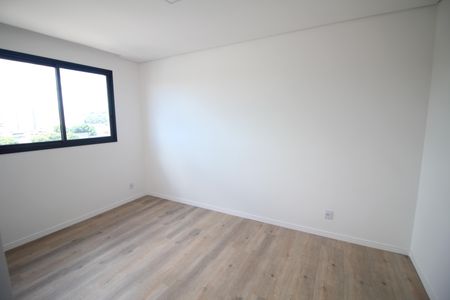 Apartamento à venda com 156m², 3 quartos e 5 vagasQuarto 2