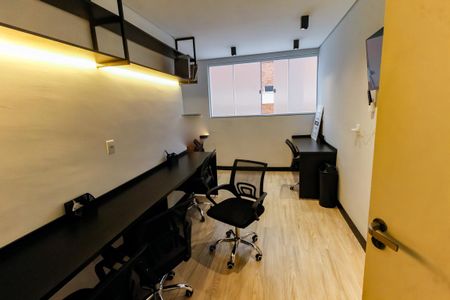 Apartamento para alugar com 42m², 2 quartos e 1 vaga Apartamento para alugar com 42m², 2 quartos e 1 vagaCoworking