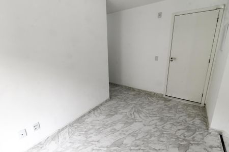 Apartamento para alugar com 42m², 2 quartos e 1 vaga Apartamento para alugar com 42m², 2 quartos e 1 vagaSala