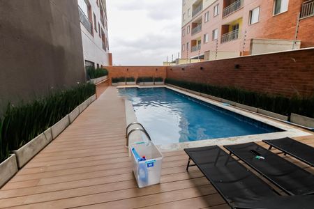 Apartamento para alugar com 42m², 2 quartos e 1 vaga Apartamento para alugar com 42m², 2 quartos e 1 vagaÁrea comum - Piscina