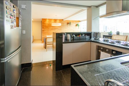 Apartamento à venda com 109m², 3 quartos e 3 vagasCozinha