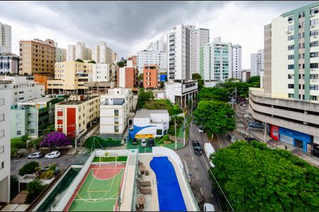 Apartamento à venda com 109m², 3 quartos e 3 vagasVista