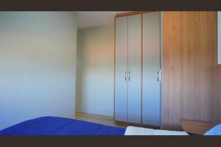 Quarto1 de apartamento para alugar com 2 quartos, 50m² em Humaitá, Porto Alegre