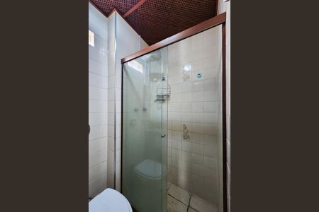 Apartamento à venda com 85m², 2 quartos e 1 vaga Apartamento à venda com 85m², 2 quartos e 1 vagaBanheiro da Suíte