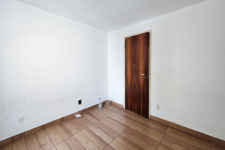 Apartamento à venda com 85m², 2 quartos e 1 vaga Apartamento à venda com 85m², 2 quartos e 1 vagaQuarto