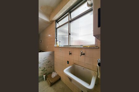 Apartamento à venda com 85m², 2 quartos e 1 vaga Apartamento à venda com 85m², 2 quartos e 1 vagaÁrea de Serviço