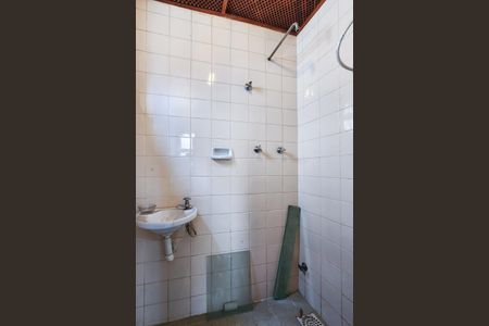 Apartamento à venda com 85m², 2 quartos e 1 vaga Apartamento à venda com 85m², 2 quartos e 1 vagaBanheiro de Serviço