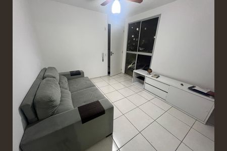 Sala de apartamento à venda com 2 quartos, 45m² em Tomás Coelho, Rio de Janeiro