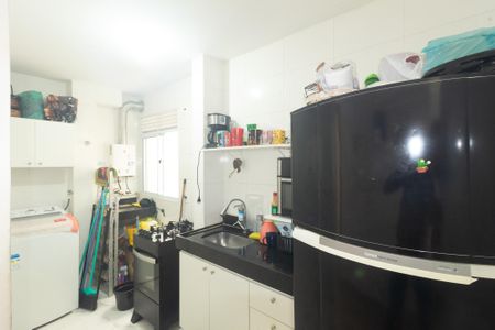 Apartamento para alugar com 40m², 2 quartos e 1 vaga Apartamento para alugar com 40m², 2 quartos e 1 vagaCozinha e Área de Serviço