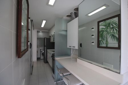 Apartamento à venda com 80m², 2 quartos e 1 vagaCozinha