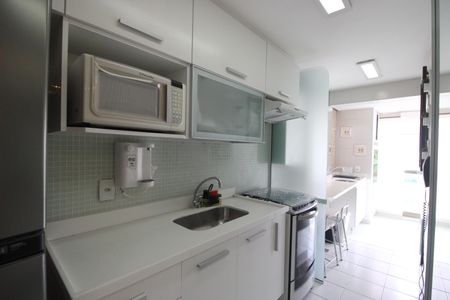 Apartamento à venda com 80m², 2 quartos e 1 vagaCozinha