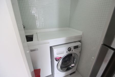 Apartamento à venda com 80m², 2 quartos e 1 vagaÁrea de serviço