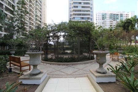 Apartamento à venda com 80m², 2 quartos e 1 vagaÁrea comum