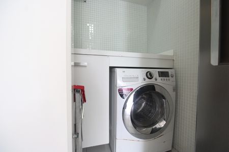 Apartamento à venda com 80m², 2 quartos e 1 vagaÁrea de serviço