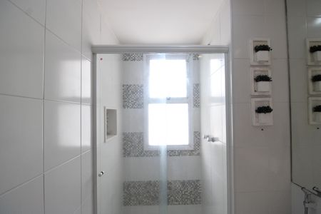 Apartamento à venda com 80m², 2 quartos e 1 vagaBanheiro da suíte