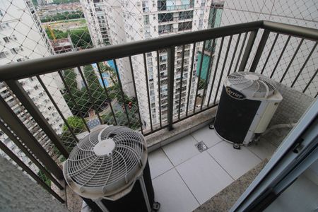 Apartamento à venda com 80m², 2 quartos e 1 vagaSuíte - Varanda