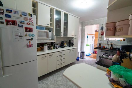 Casa à venda com 240m², 3 quartos e 2 vagasCozinha