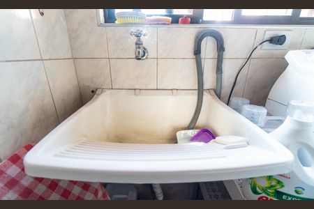 Casa à venda com 240m², 3 quartos e 2 vagasÁrea de Serviço