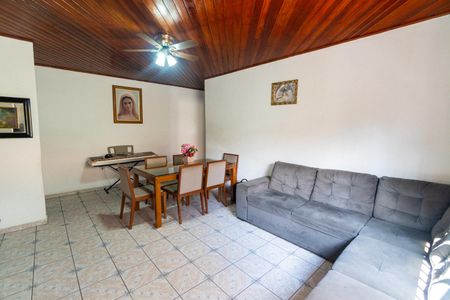 Sala de casa à venda com 3 quartos, 240m² em Vila Guarani (zona Sul), São Paulo