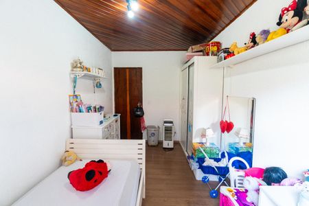 Casa à venda com 240m², 3 quartos e 2 vagasQuarto 1