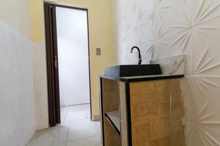 Casa para alugar com 71m², 3 quartos e sem vagaBanheiro