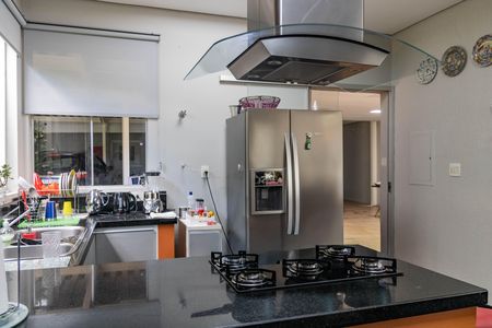Casa à venda com 487m², 6 quartos e 6 vagasCasa 1 - Cozinha