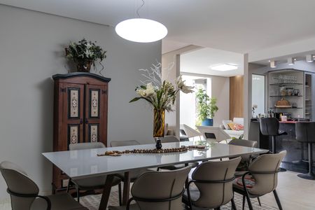 Casa à venda com 487m², 6 quartos e 6 vagasCasa 1 - Copa
