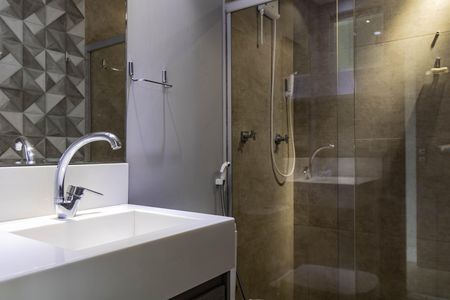 Casa à venda com 487m², 6 quartos e 6 vagasCasa 2 - Banheiro da Suíte 3