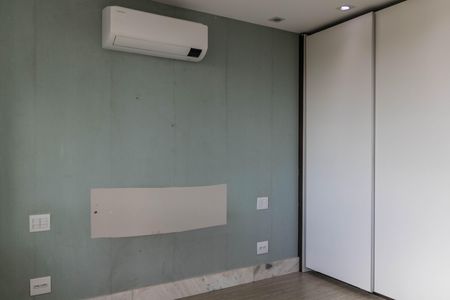 Casa à venda com 487m², 6 quartos e 6 vagasCasa 2 - Suíte 3