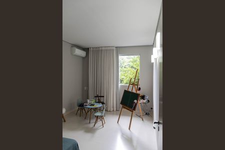 Casa à venda com 487m², 6 quartos e 6 vagasCasa 1 - Quarto 2