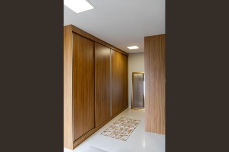 Casa à venda com 487m², 6 quartos e 6 vagasCasa 1 - Suíte