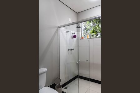 Casa à venda com 487m², 6 quartos e 6 vagasCasa 1 - Banheiro da Suíte
