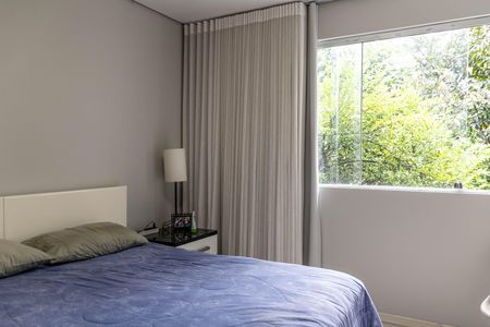 Casa à venda com 487m², 6 quartos e 6 vagasCasa 1 - Quarto 1