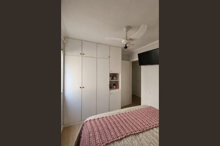 Quarto de apartamento à venda com 2 quartos, 55m² em Jardim dos Oliveiras, Campinas