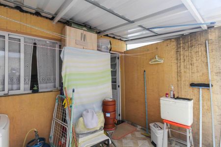 Casa à venda com 85m², 2 quartos e 2 vagasÁrea de Serviço