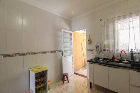 Casa à venda com 85m², 2 quartos e 2 vagasCozinha
