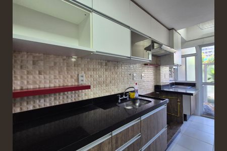 Apartamento para alugar com 80m², 3 quartos e 1 vagaCozinha 