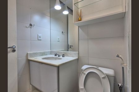 Apartamento para alugar com 80m², 3 quartos e 1 vagaBanheiro 