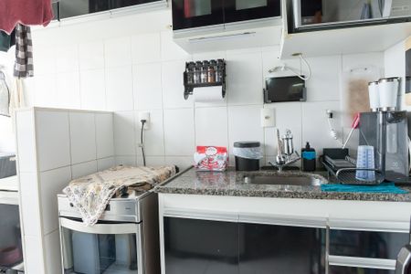 Apartamento à venda com 70m², 3 quartos e 2 vagas Apartamento à venda com 70m², 3 quartos e 2 vagasCozinha