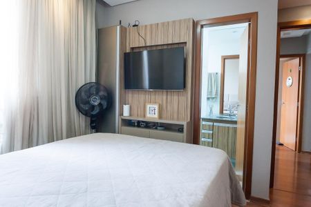 Apartamento à venda com 70m², 3 quartos e 2 vagas Apartamento à venda com 70m², 3 quartos e 2 vagassuite