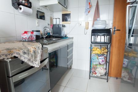 Apartamento à venda com 70m², 3 quartos e 2 vagas Apartamento à venda com 70m², 3 quartos e 2 vagasCozinha